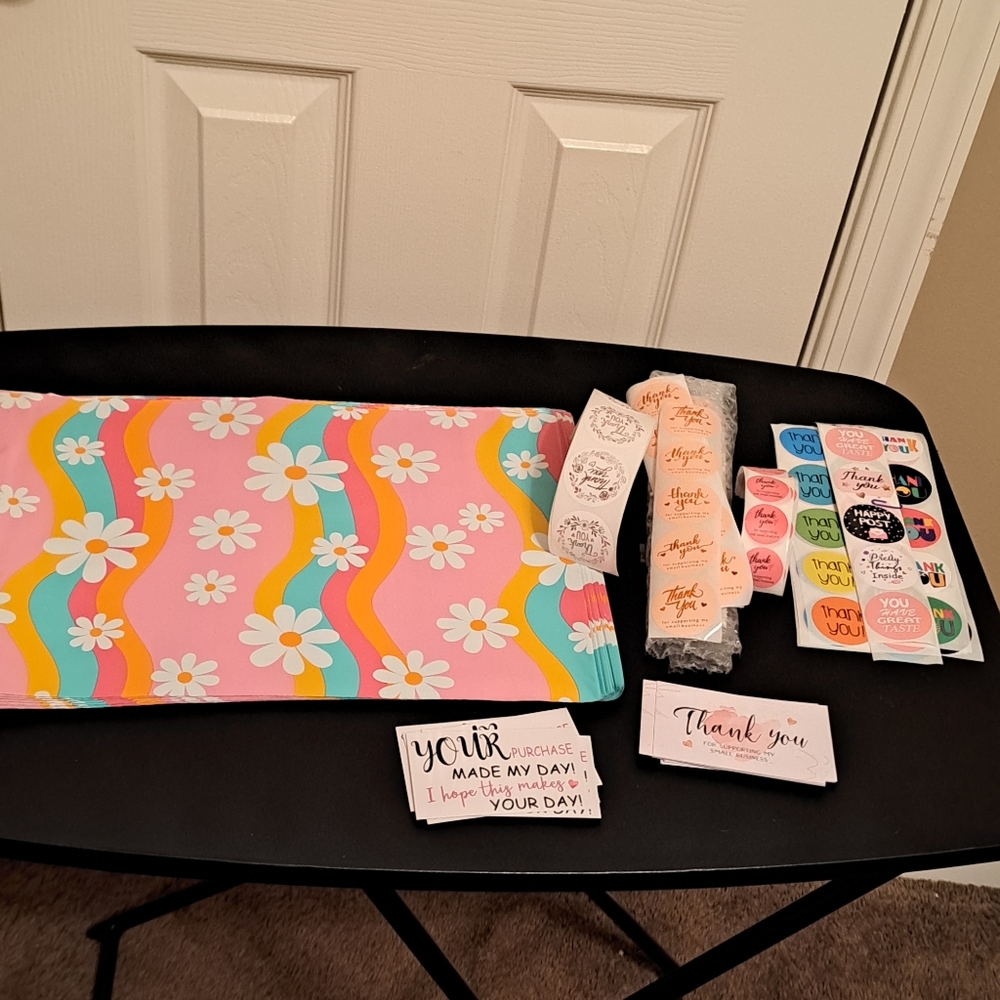 200 ct Groovy shipping bundle